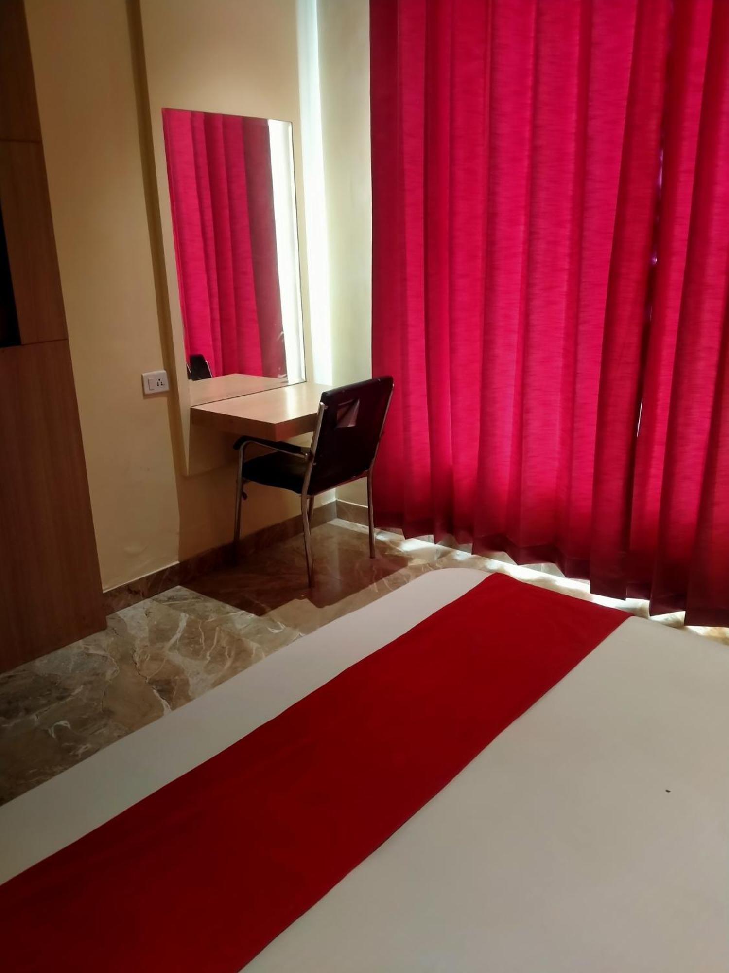 Hotel Tradition Heritage Walk Amritsar Exterior photo